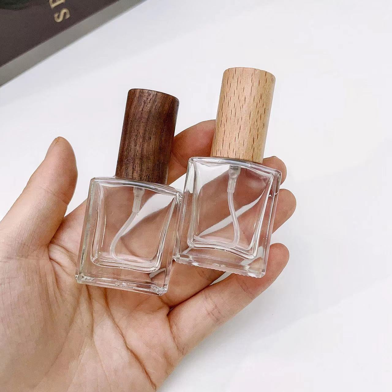 Perfume Fragrance Book - 나무 뚜껑이 있는 투명한 두꺼운 유리
